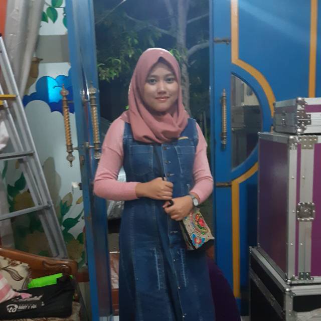 annisa.oktavina.zenniar