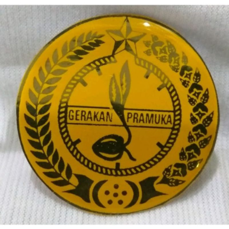 Tanda Topi emblem pramuka kuningan besar