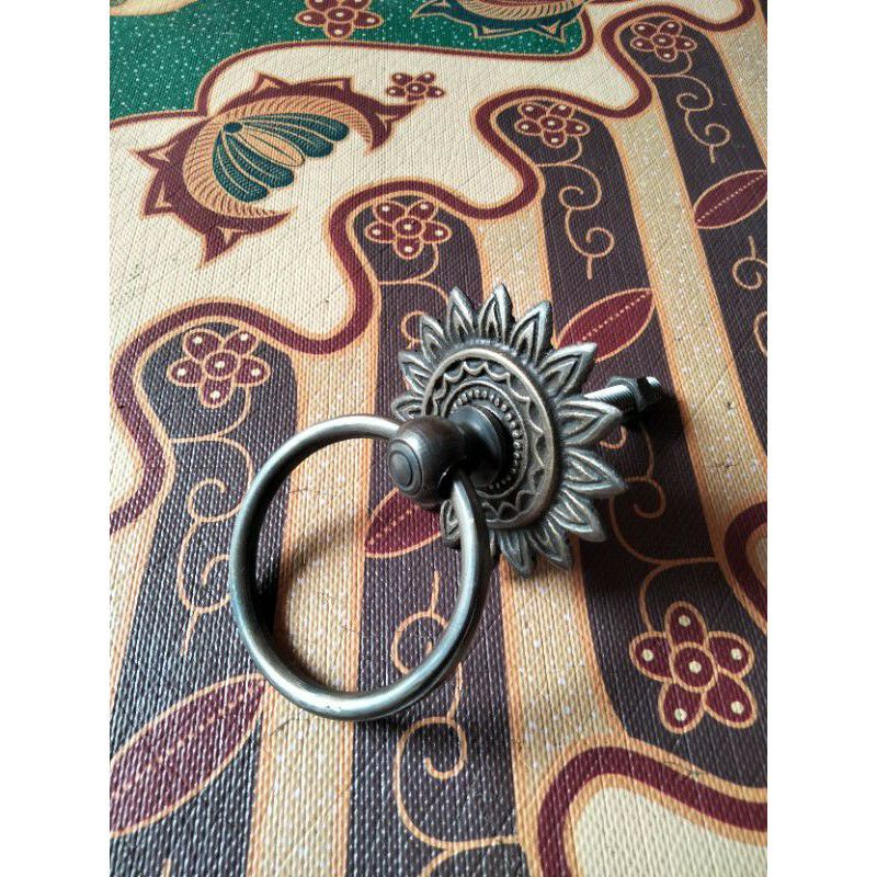 Handle Pintu / Tarikan Pintu Rumah Gebyok Kuningan Motif Matahari 033