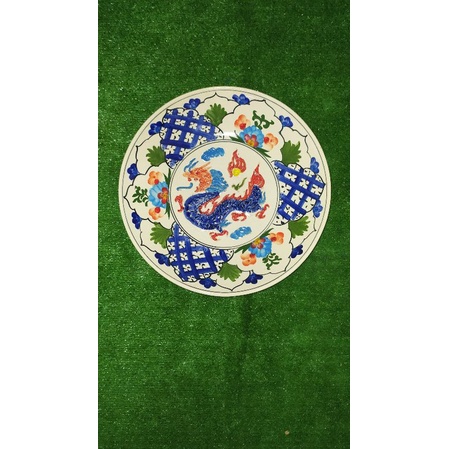 piring keramik Naga Timbul