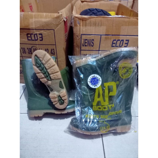 AP BOOTS TERRA ECO5 HIJAU PENDEK/AP BOOTS TERRA PENDEK HIJAU