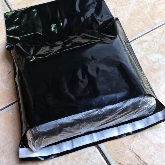 

[KODE 8635] plastik packing POLYMAILER 30x40 0.4 100 lembar plastik lem