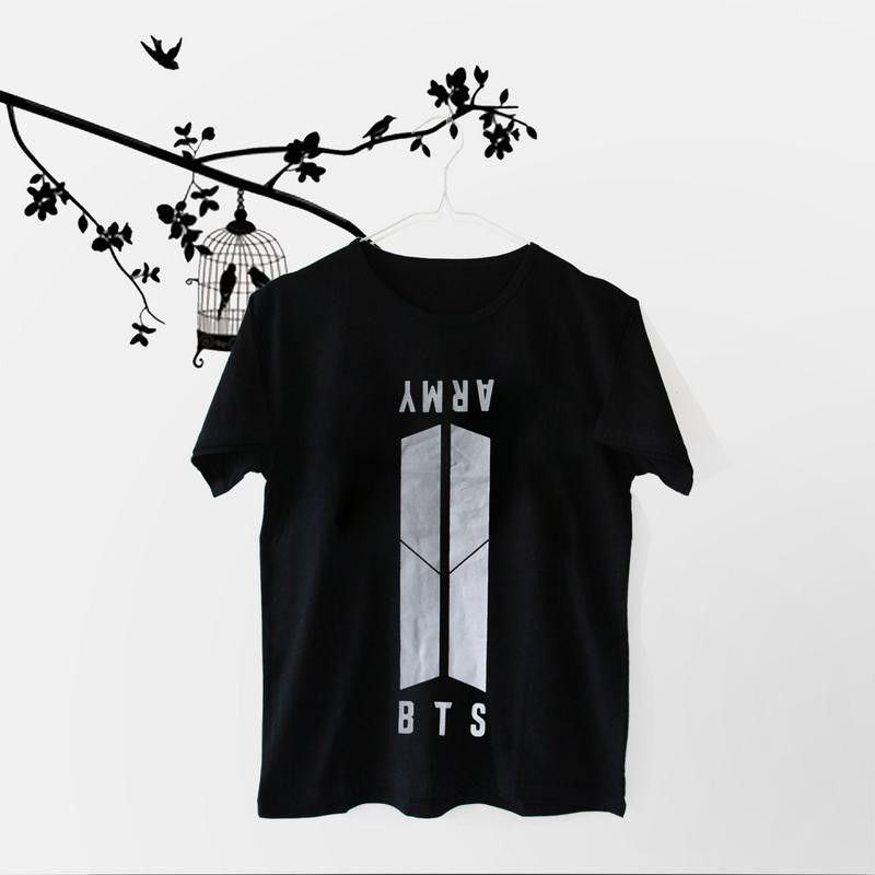 baju kaos wanita / kaos pendek wanita  / kaos wanita lengan pendek BTS ARMY LOGO Hitam