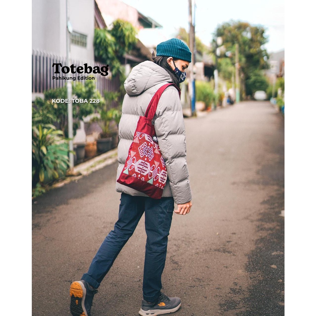 AEC TOBA Totebag Tenun Etnik Unisex by Awanethniccraft