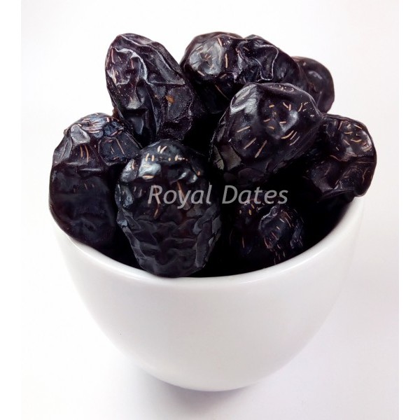 

Royal Dates Kurma Ajwa 75 gr Korma Nabi Ramadhan Best Seller Ready Stock Premium Tokoshobi