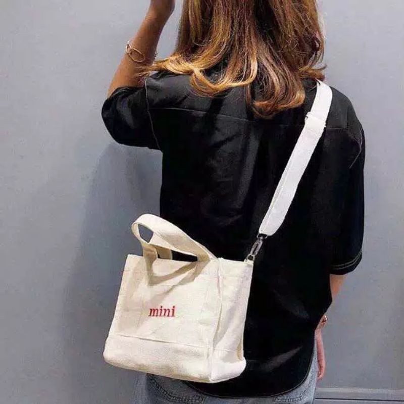 Tas selempang mini broken white