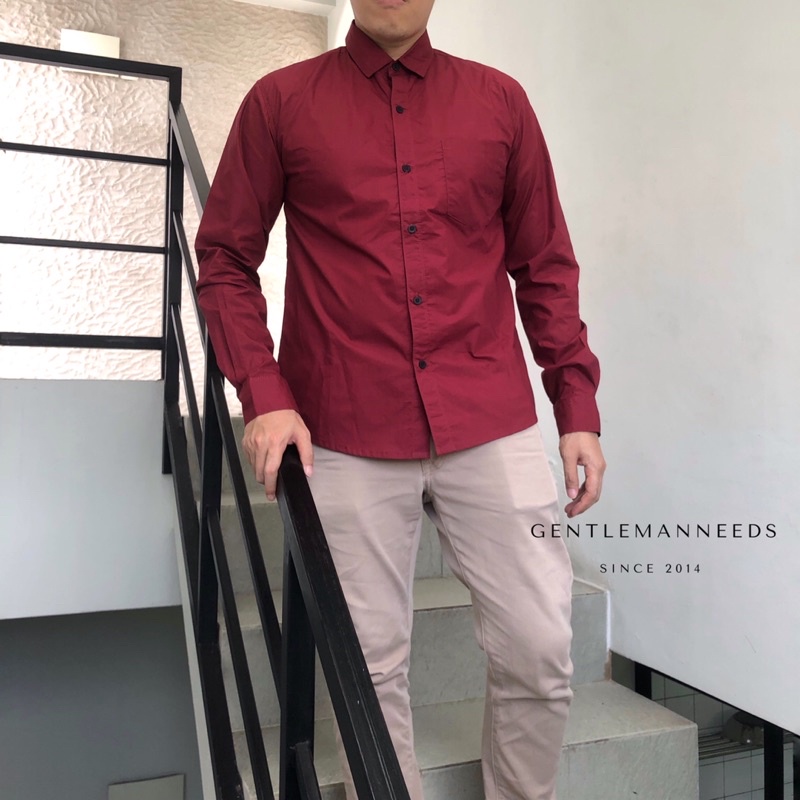 [CLEARANCE SALE] Kemeja Lengan Panjang Merah Marun Maroon Pria Cowok Natal Imlek