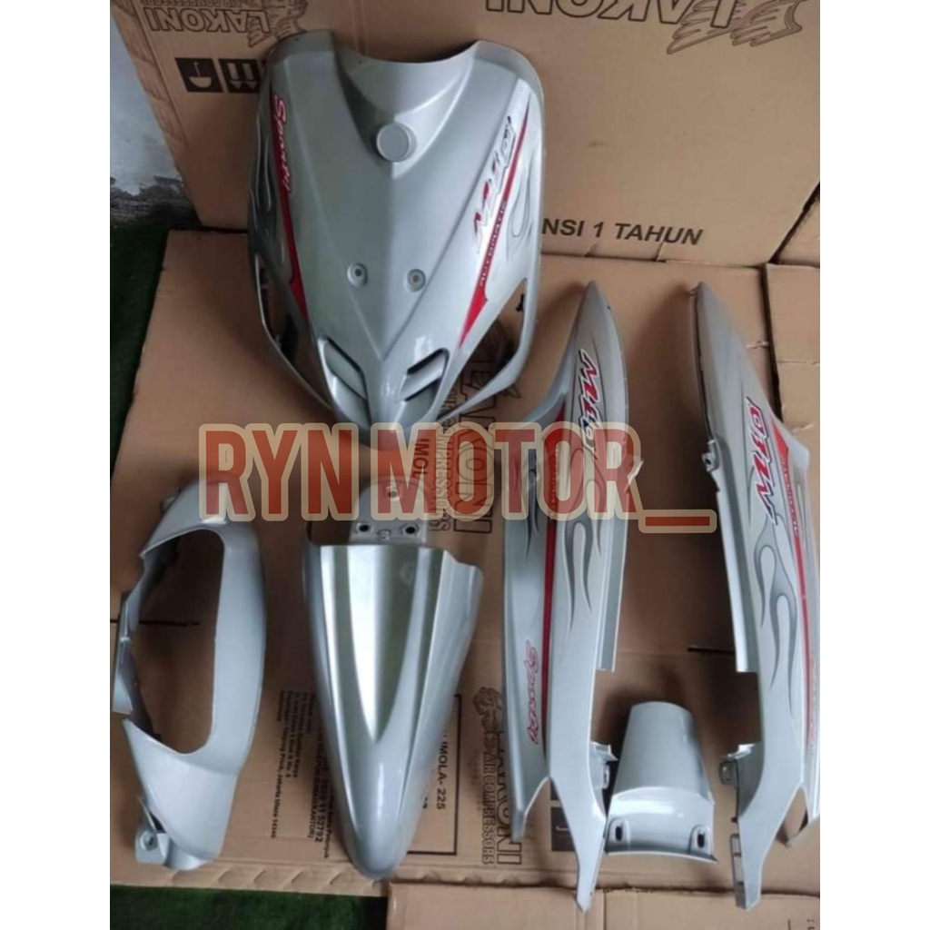 cover body full halus Yamaha Mio sporty silver/body halus mio sporty silver