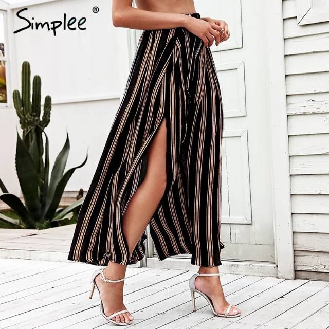 Celana Cewe/ Fashion Wanita/ Maxi Skrit Simple Bergaris / Celana Streetwear / Celana Capris Wanita
