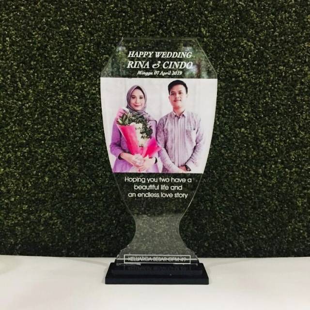 

Plakat akrilik custom,vandel,plakat penghargaan,promosi perusahaan,plakat murah, plakat custom