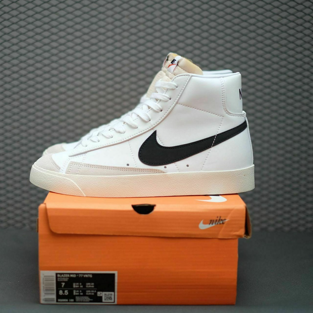 Nike Blazer Mid 77 White black