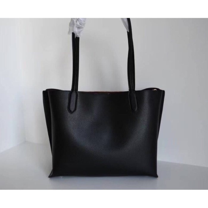 Coach Willow Tote Bag Grained Leather Black