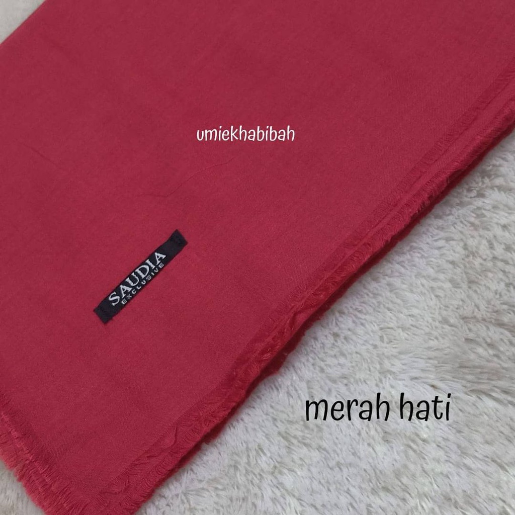 kerudung jilbab / hijab segi empat bahan katun saudia rawis tebal merk saudia bisa untuk anak sekola