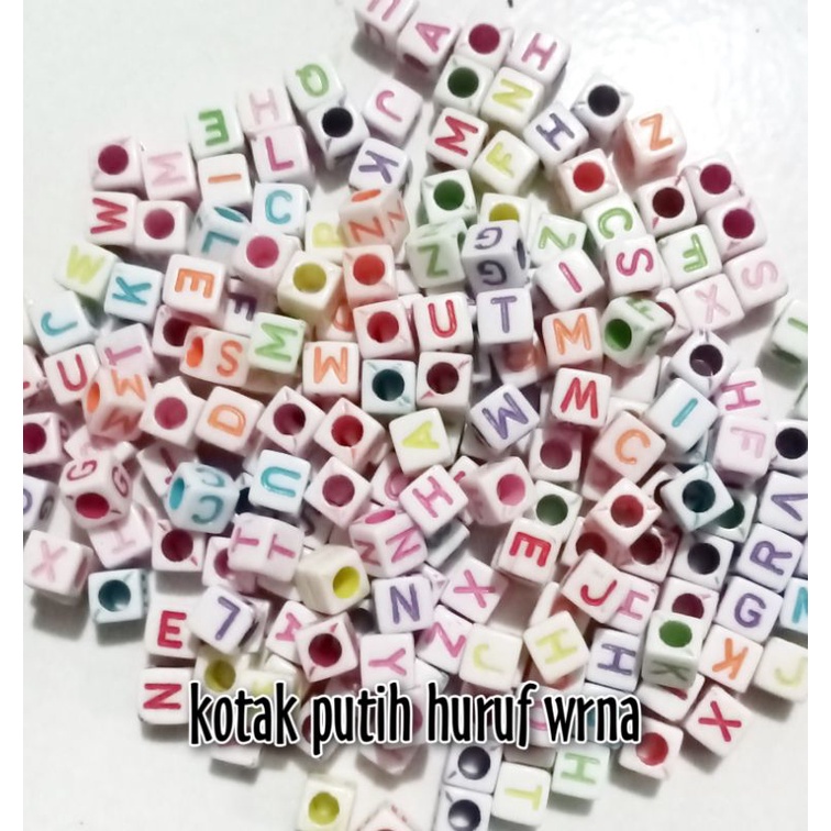 Phone Strap Custom/Gantungan Kunci / Gantungan HP / Keychain Kpop Beads Charm
