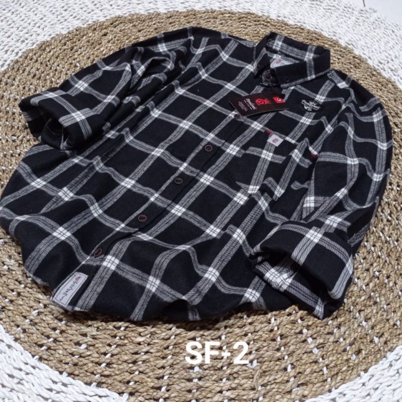 Flanel Pria Lengan Panjang Slim Fit Hem Kemeja Motif Kotak-Kotak