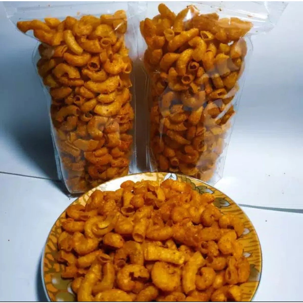 

(COD) PROMO BELI 2 BONUS 1 PC Makaroni Bantet Pedas, PEDAS ASIN, BALADO,JAGUNG MANIS