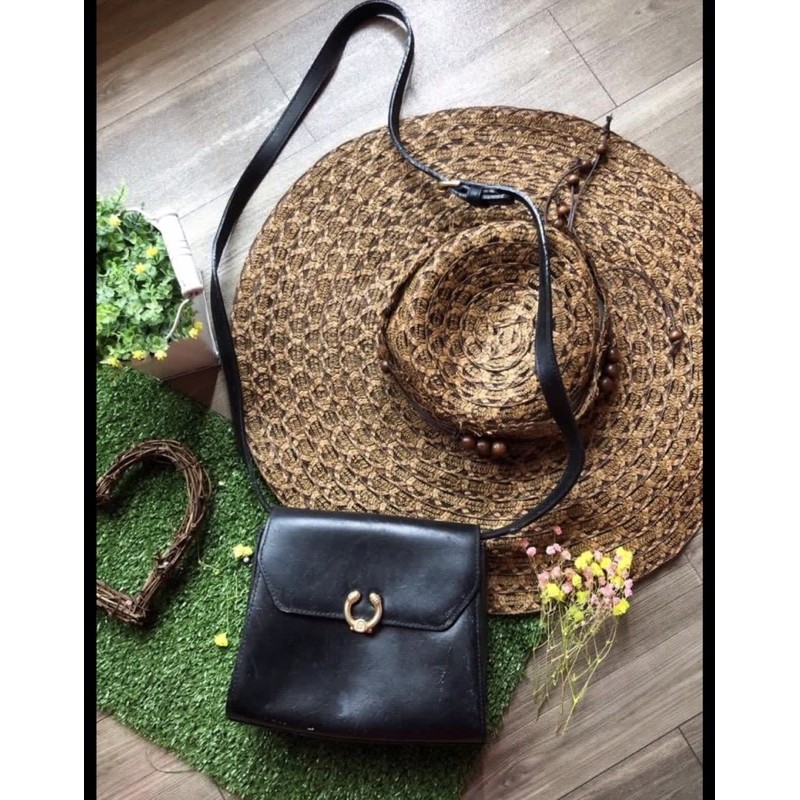 tas aigner authentic