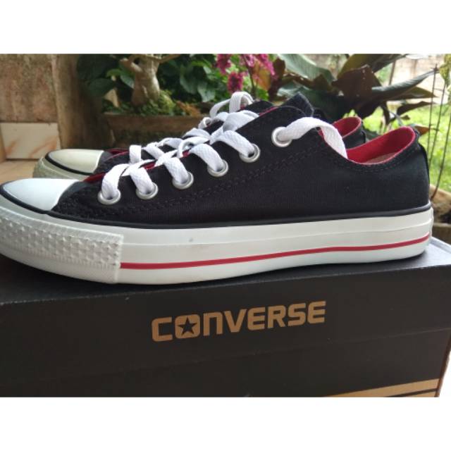 converse basic low