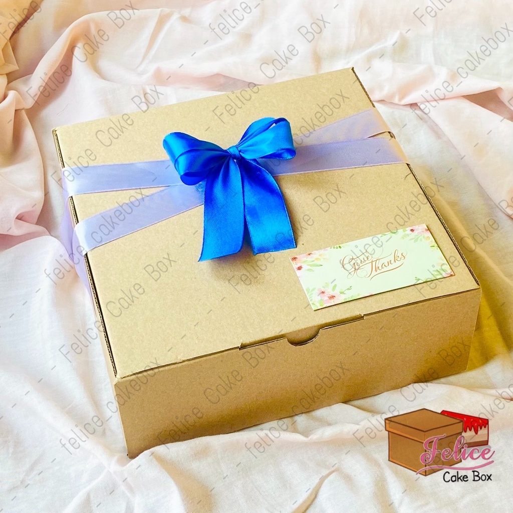 

Kode : BPS111 PAKET BOX PIZZA + PITA SATIN 1 INCH + PITA KADO PENDEK + THANK YOU CARD / PAKET BOX HAMPERS / PAKET PACKAGING HAMPERS / PAKET LENGKAP GIFT BOX