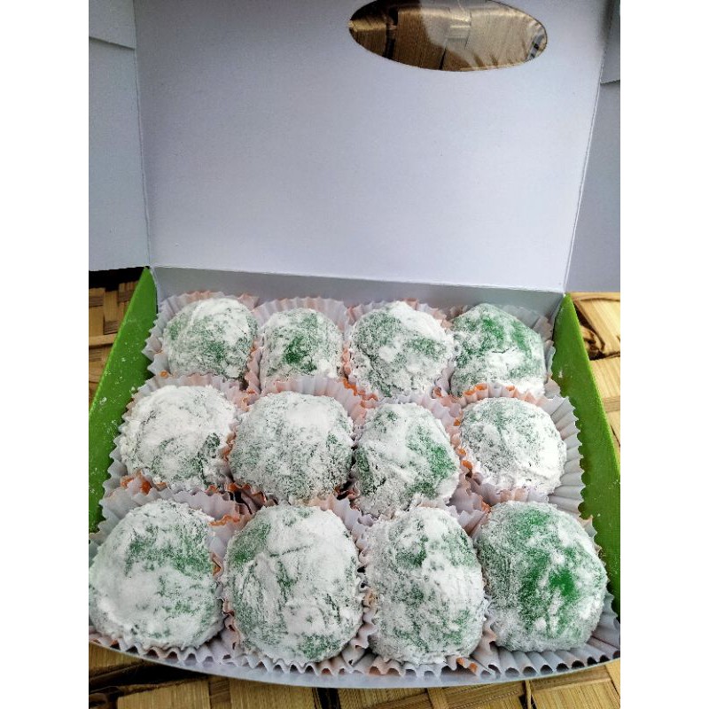 

kue mochi aroma rasa pandan/ beli 3 kap gratis 1 kap