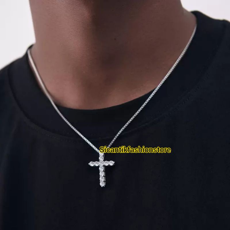 Kalung Titanium Rantai Kotak 50CM Liontin Salib Silver Full Permata Fashion Pria Terlaris Anti Karat Selamanya Kalung Wanita Terlaris Liontin Salib Silver
