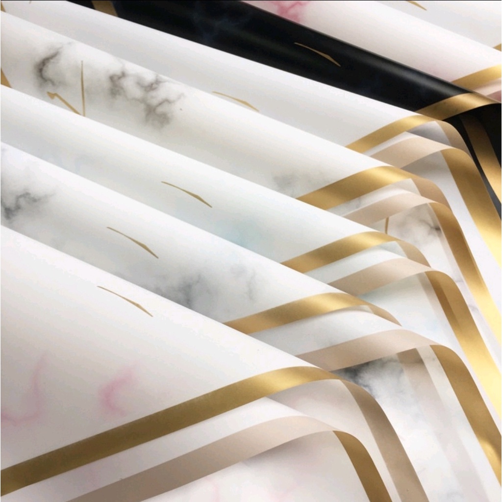 

Flower Wrapping Paper List Gold Marble Cellophane Kertas Buket Motif List Emas Marmer Bunga Florist (58 x 58cm) - Ecer