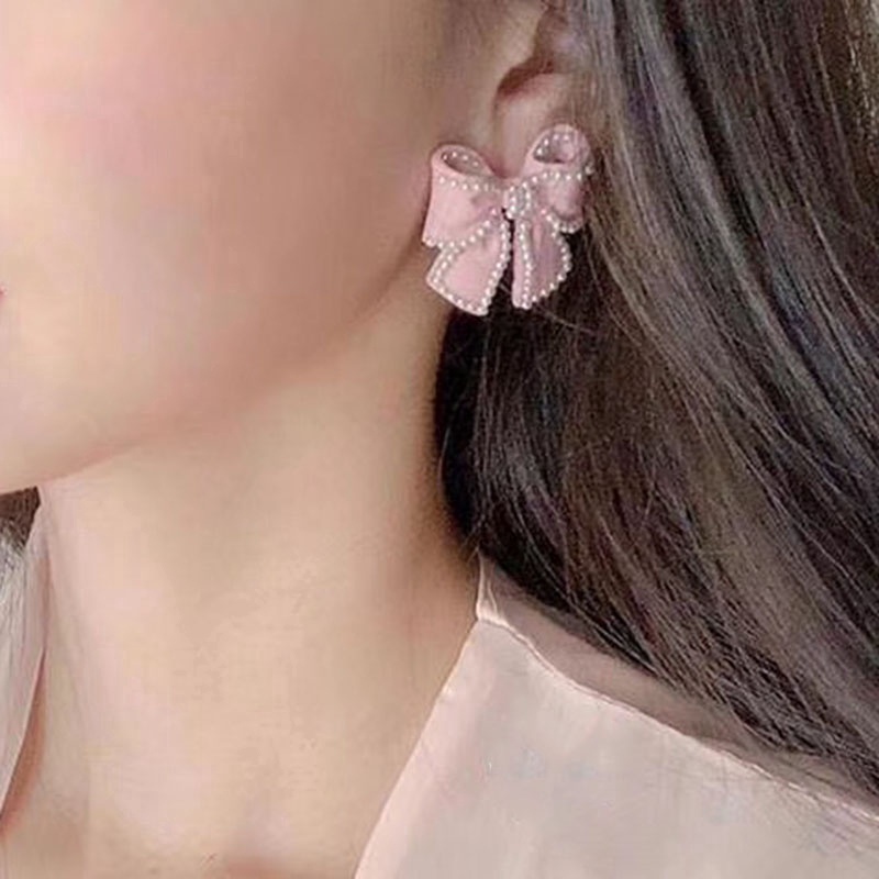 Anting Desain Ikatan Simpul Aksen Mutiara Warna Pink Gaya Eropa Amerika Untuk Wanita 2021