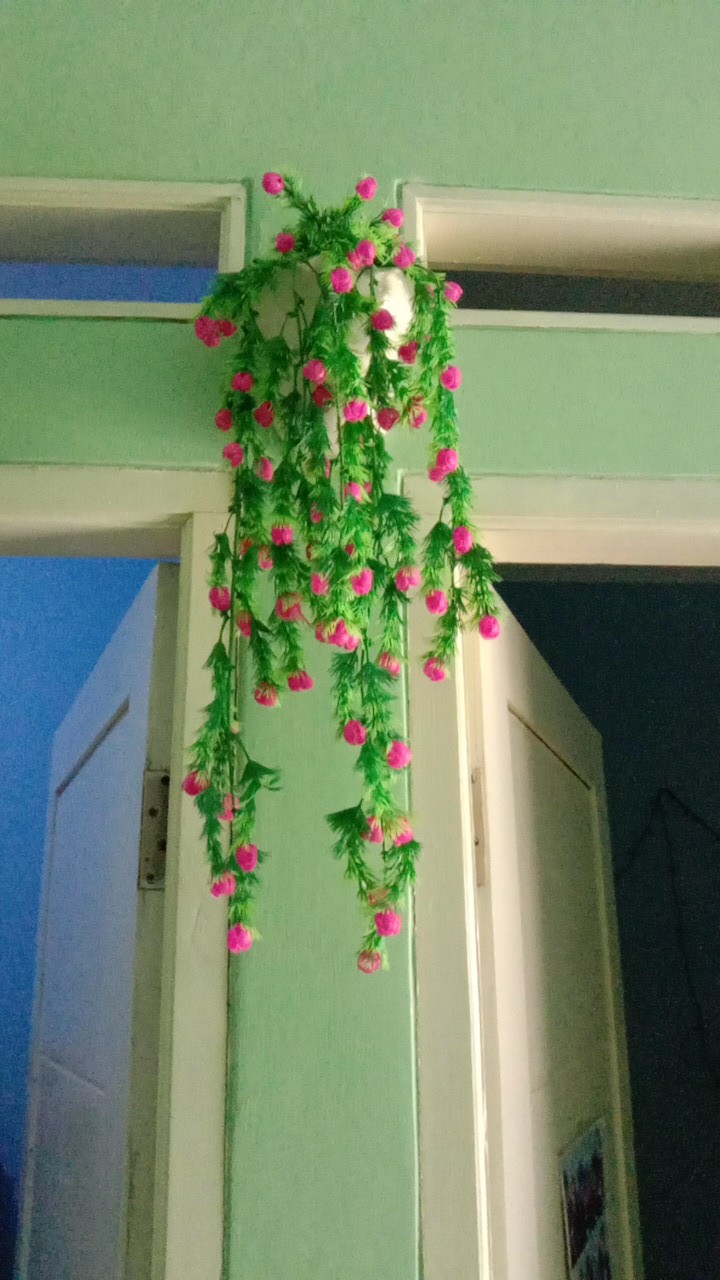 Paket Juntai Vernalya Priti+pot Dinding/bunga Plastik/daun Rambat Plastik/rumput Plastik/floral Foam