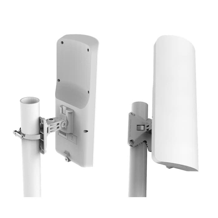 RB911G-2HPnD-12S ( MANTBox 12s )