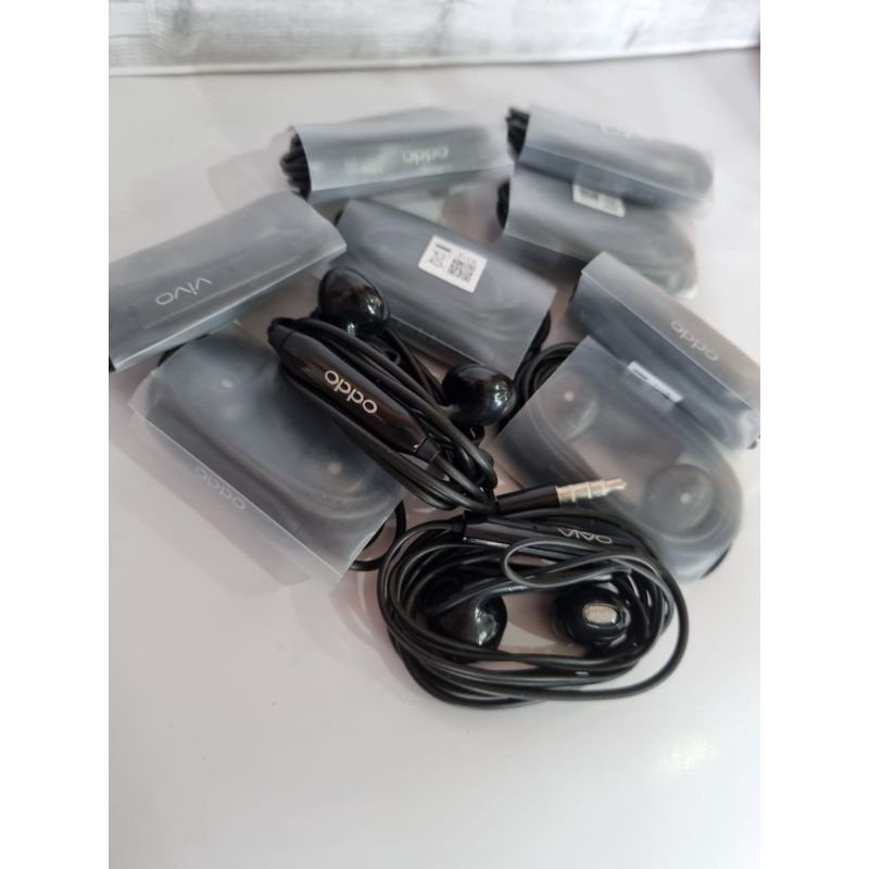 Headset Oppo ORIGINAL Black / Handsfree Original Oppo Super BASS Hitam