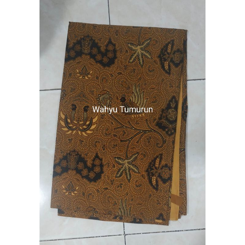 Kain Jarik Batik Solo Motif Sogan Wahyu Tumurun