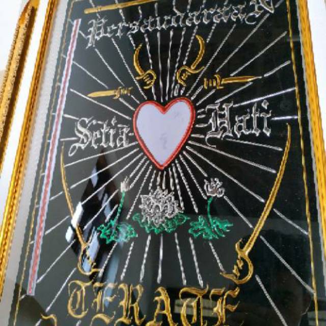 Hiasan Dinding Logo PSHT Berkualitas Harga Murah Kaligrafi Timbul Warna Emas Mewah