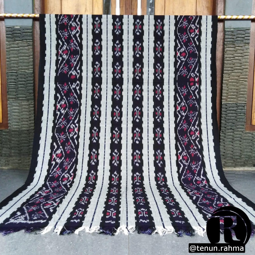 Kain Tenun Blanket / Kain Tenun Blanket Toraja Halusan