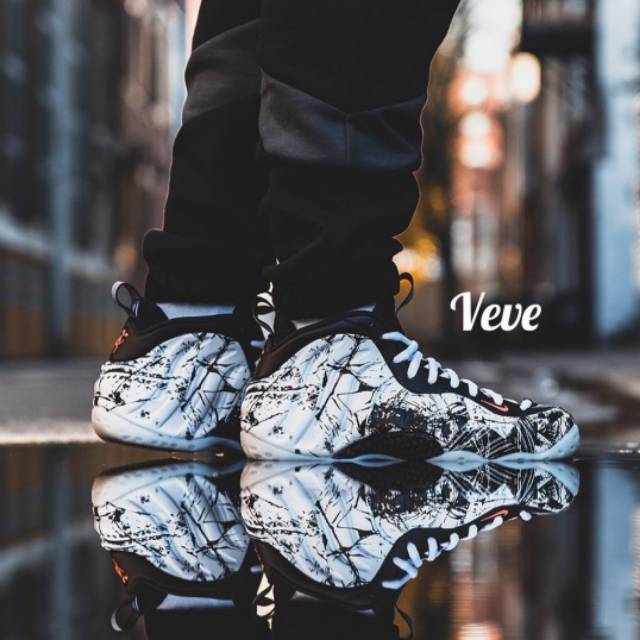 foamposite shattered backboard