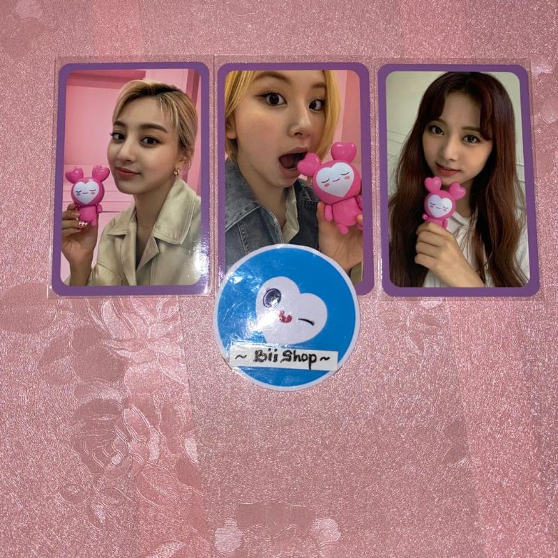 [ OFFICIAL ] TWICE LOVELY PHOTOCARD