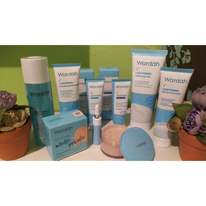 GRATIS HADIAH  Wardah Lightening Series Paket Skincare Lightening series  paket kosmetik wardah  mak