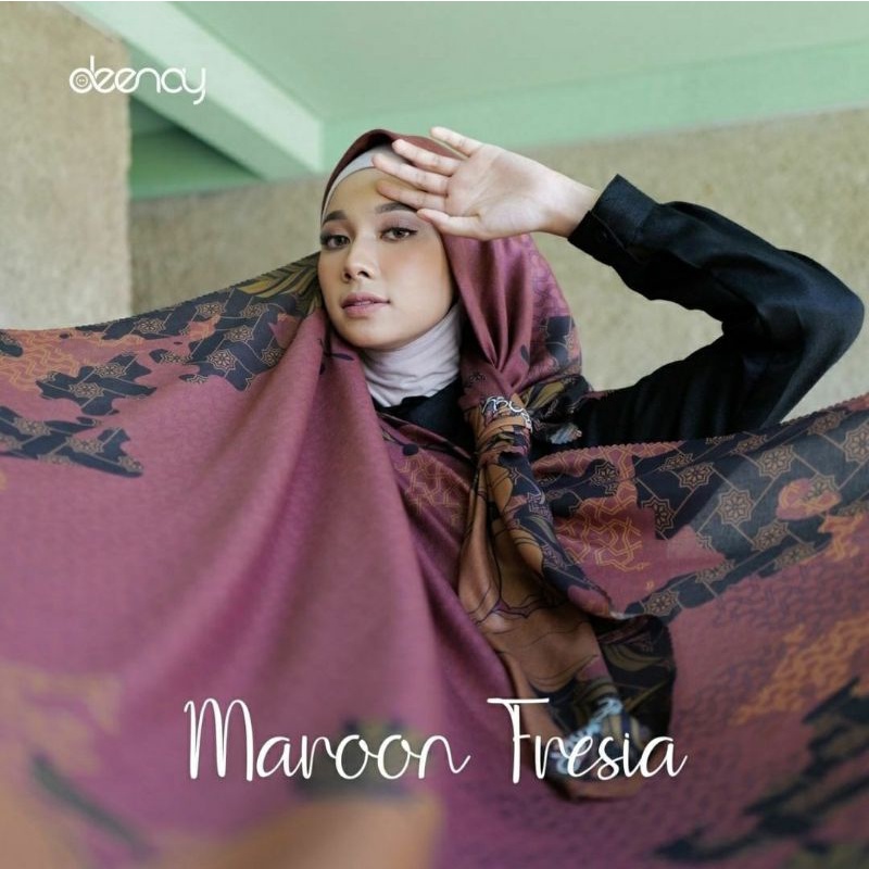 Maroon fresia deenay motif original