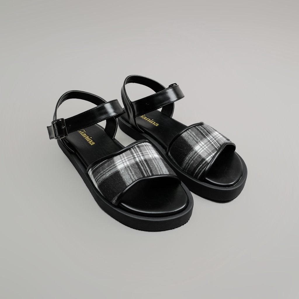 Sandal wanita / Gianina - Mecca Platform Sandals