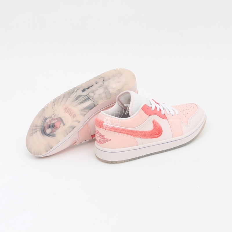 Air Jordan 1 Low Mighty Swooshers Pink