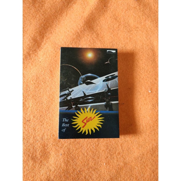 Kaset pita the Best of Sun