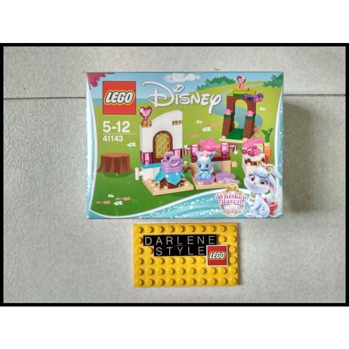 Lego Disney 41143 Berry'S Kitchen Whisker Haven