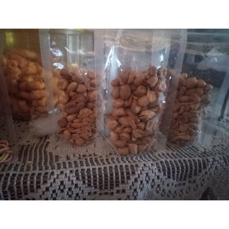 

kacang asin