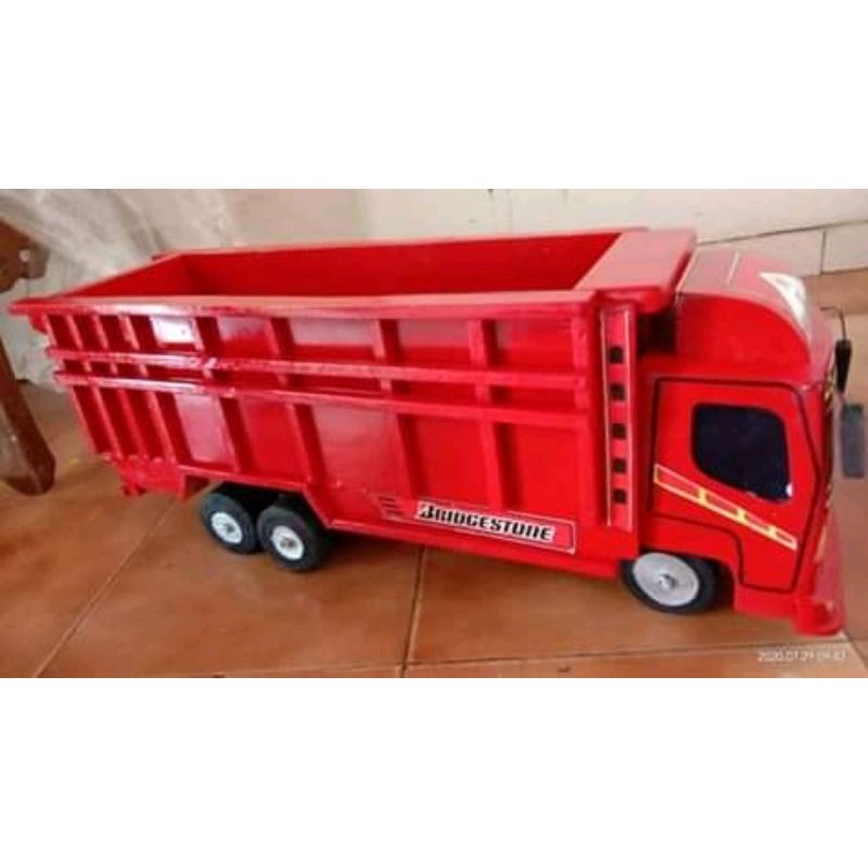 TRUK OLENG TRONTON WARNA MERAH PUJA KESUMA,UKURAN BESAR,BAHAN KAYU BERKUALITAS