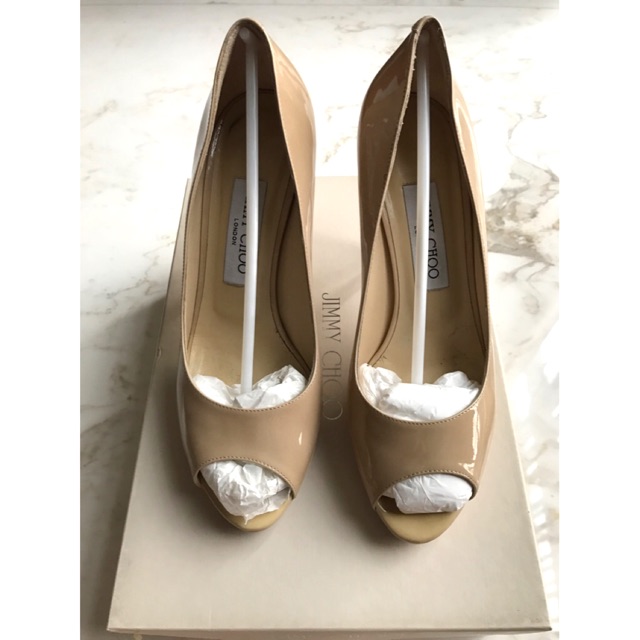 Sepatu Heels Jimmy Choo Luna Patent Leather Heels - Nude