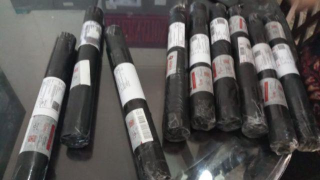 Wallpaper Dinding Bunga Embos Gold Elegant / Wallpaper Dinding Embossed Gold