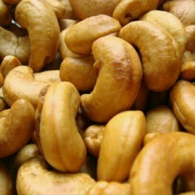 

Kacang mede/mete goreng 1kg