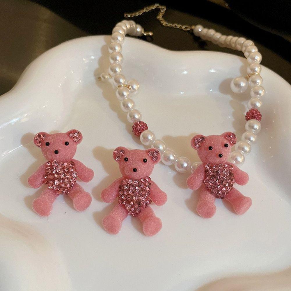 NEEDWAY Flocking Bear Earrings Necklace Sweet Niche Design Sense Hadiah Anniversary Perhiasan Fashion Mutiara Imitasi Anting Hati Merah Muda