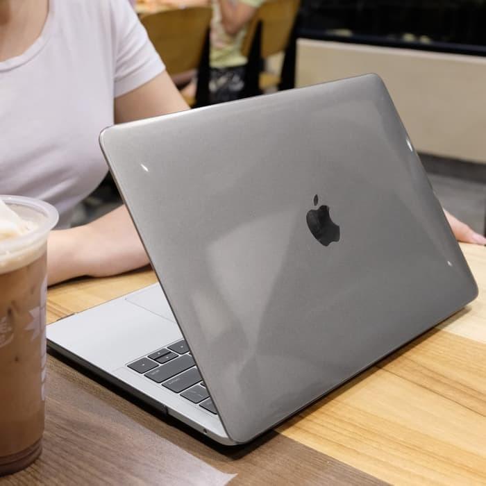 Case Macbook New Pro Retina Touchbar 15 Inch 2018 Transparant Glossy