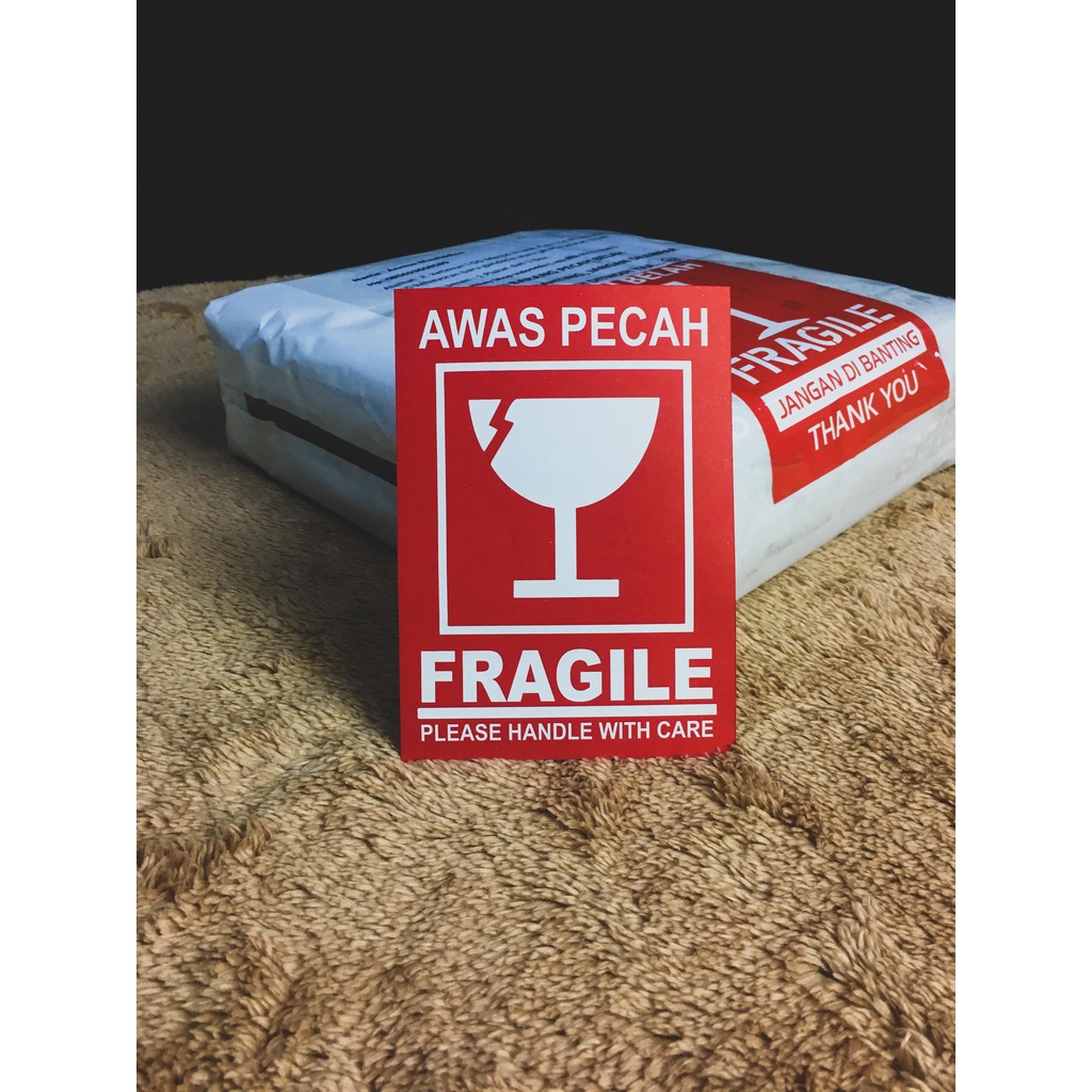 Stiker Fragile 100pc berbagai VARIAN. READYSTOCK 9x6cm