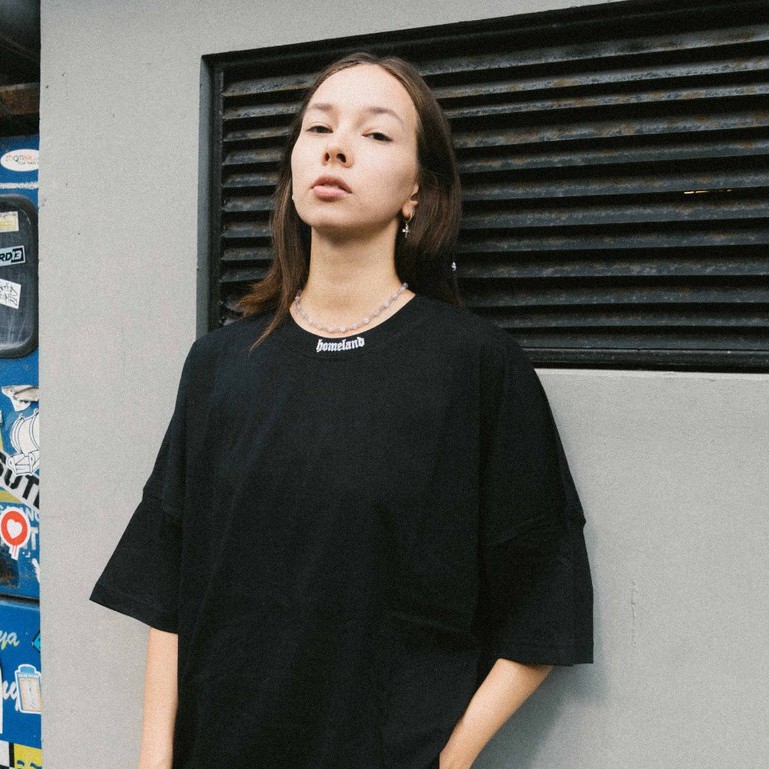 HTTP - Gela - T-Shirt Oversize Putih Strip Hitam Lengan Pendek Pria Wanita